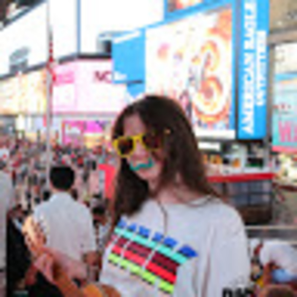 Meet your Posher, Rebecca